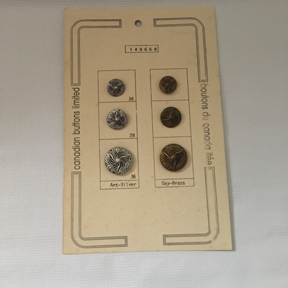 Vintage Buttons Lot of 4 Salesman Cards Metal Plastic 25 Assorted Patterns - Picture 4 of 15